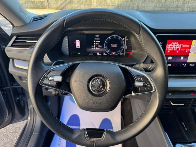 SKODA Octavia 2.0 TDI EVO SCR DSG Wagon Executive
