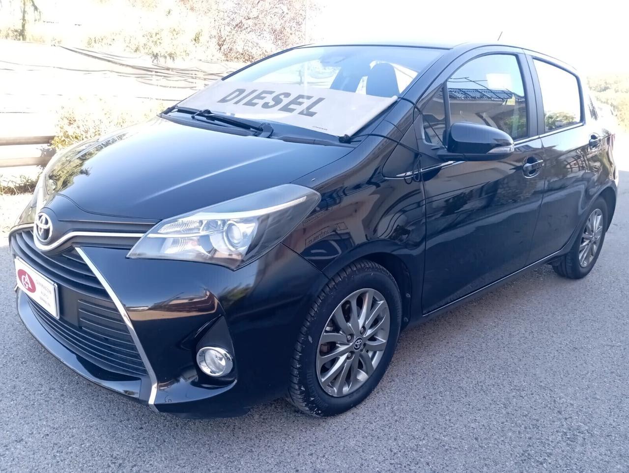 Toyota Yaris 1.4 D 90CV 6M 5 PORTE ACTIVE unipro ben tenuta