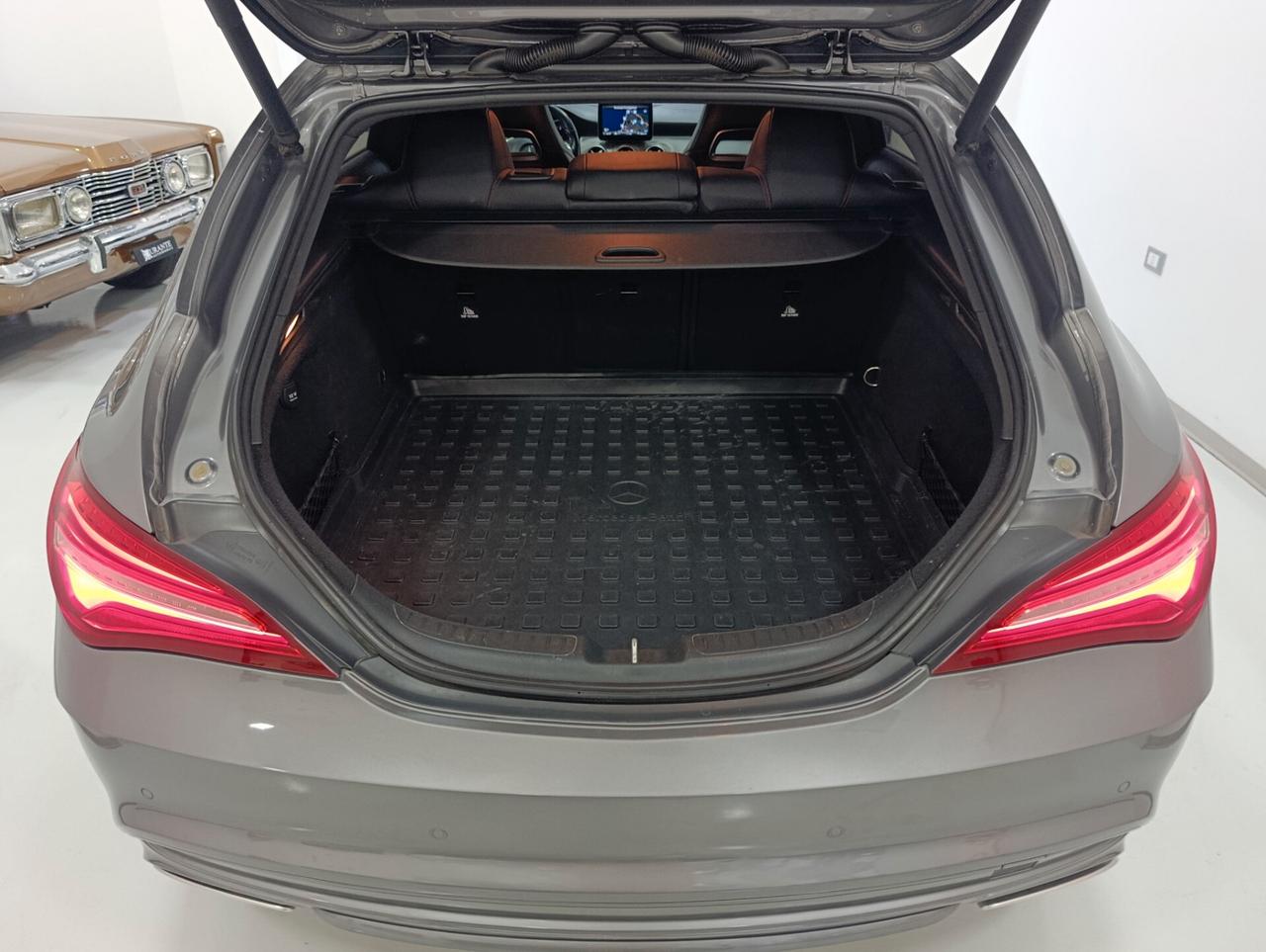 Mercedes-benz CLA 200 d S.W. Automatic Premium
