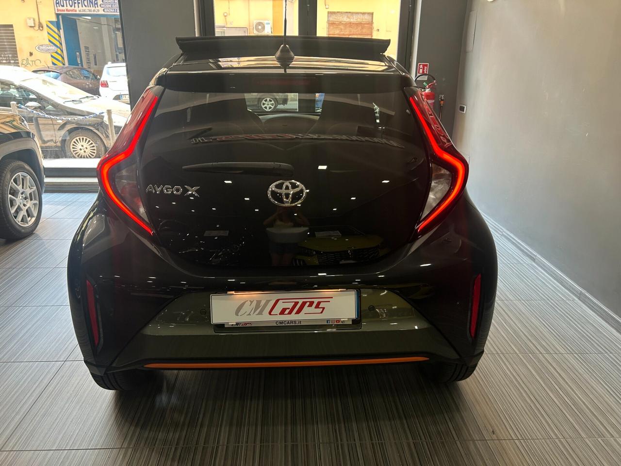 Toyota Aygo X 1.0 72cv Limited Air s-cvt Automatica ITALIANA