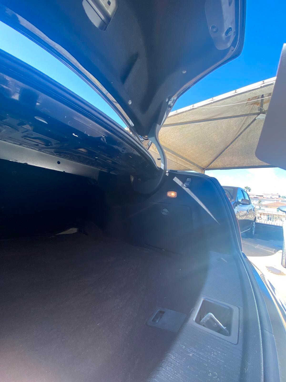 Mercedes-benz C 200 CDI BlueEFFICIENCY Avantgarde