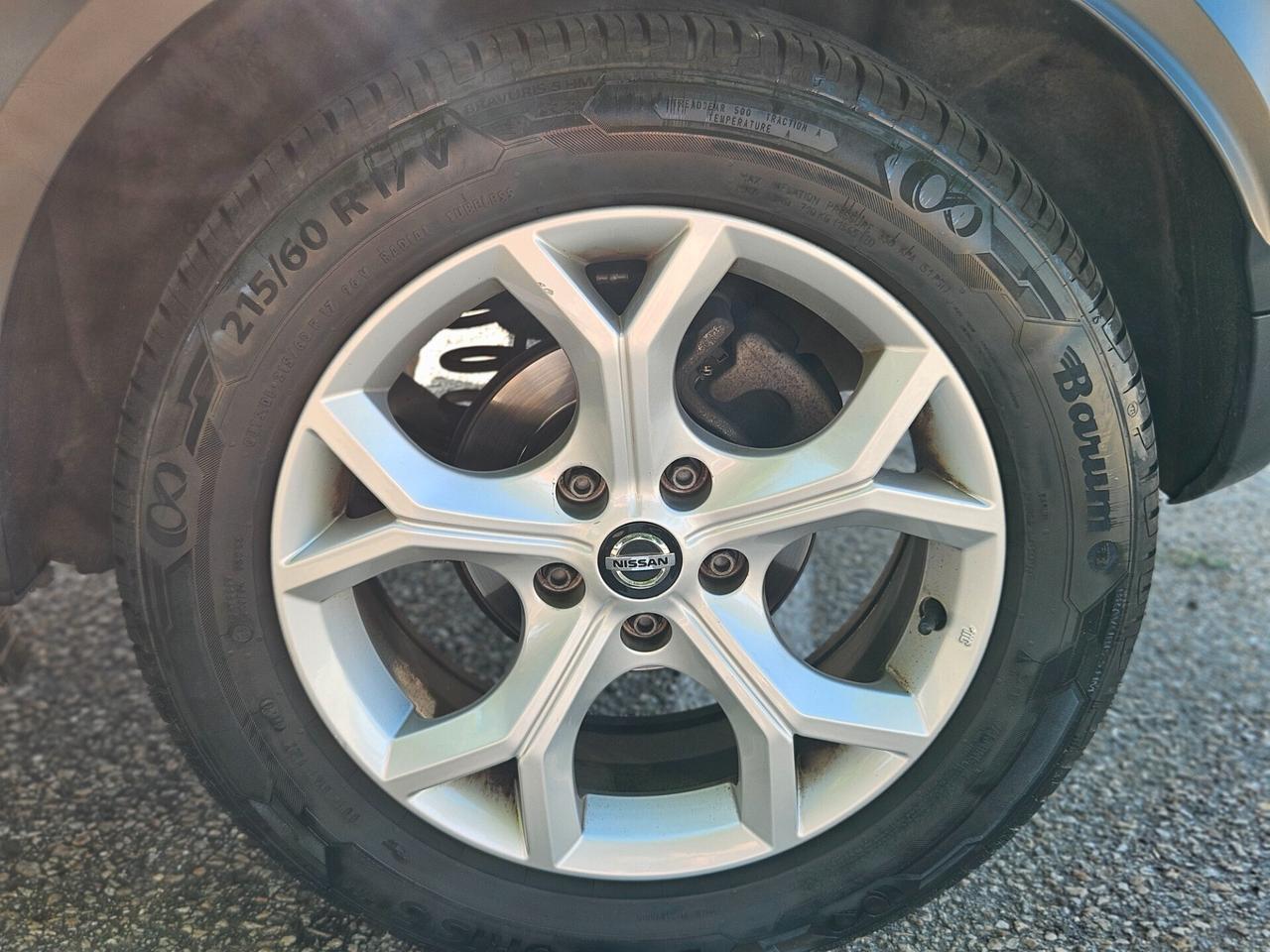 Nissan Juke 1.0 DIG-T 114 CV N-Connecta