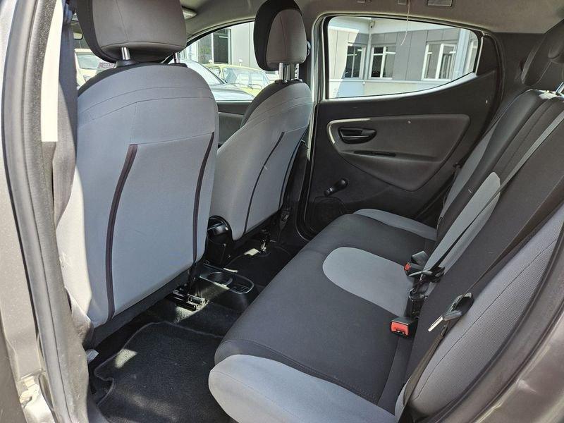 Lancia Ypsilon Ypsilon 1.2 8v Silver 69cv