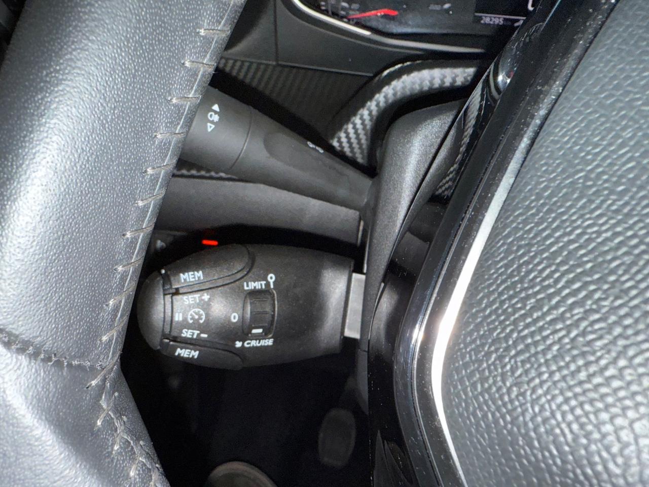 Peugeot 208 PureTech 75 Stop&Start 5 porte Allure