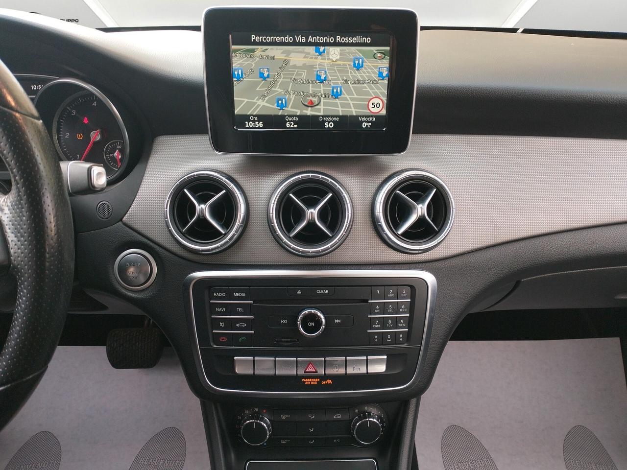 Mercedes-Benz CLA 220 d Shooting Brake Premium auto FL