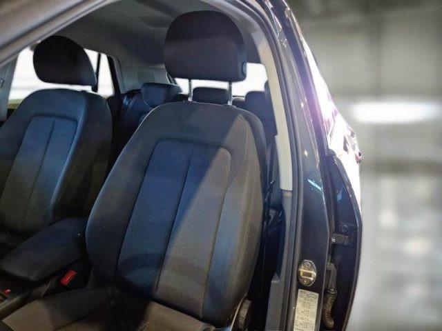 AUDI Q2 30 TDI Business