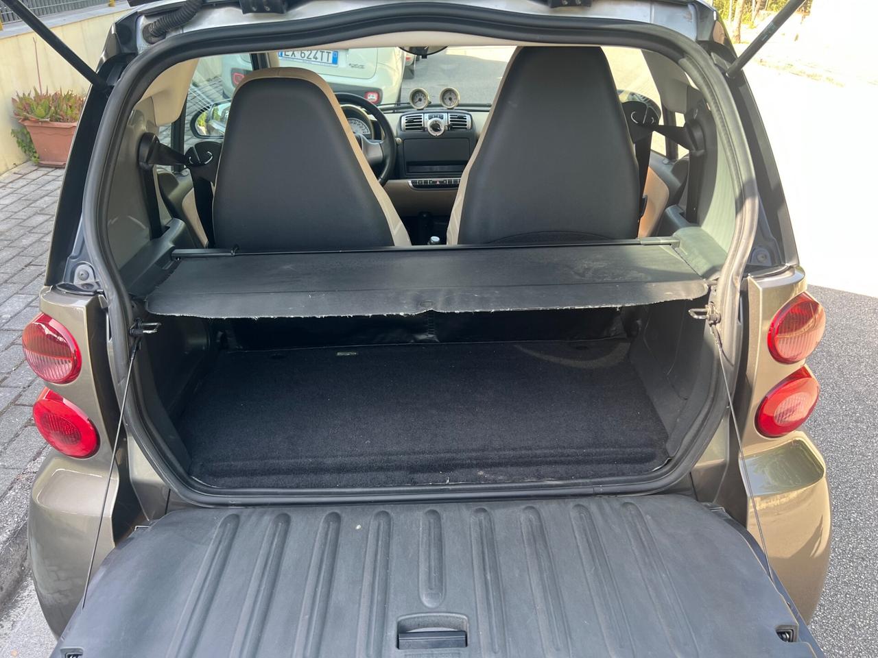 Smart ForTwo 1.0 benzina 71cv Mhd coupé pure