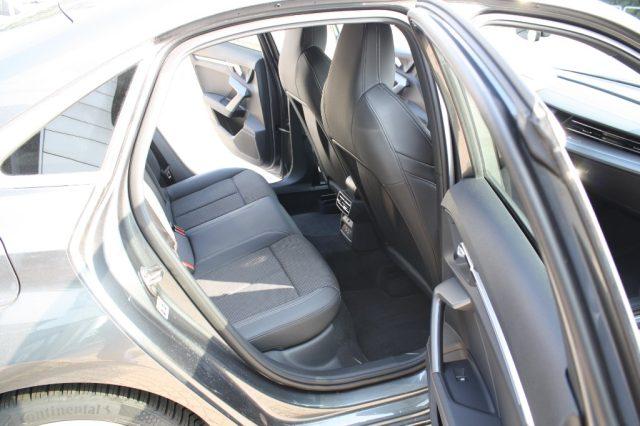 AUDI A3 Sedan 35 TDI S tronic S line edition