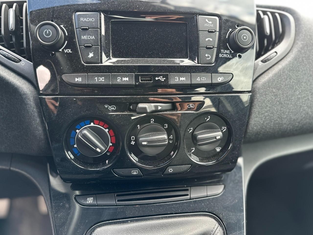 LANCIA Ypsilon III 2021 - Ypsilon 1.0 firefly hybrid Silver s&s 70cv