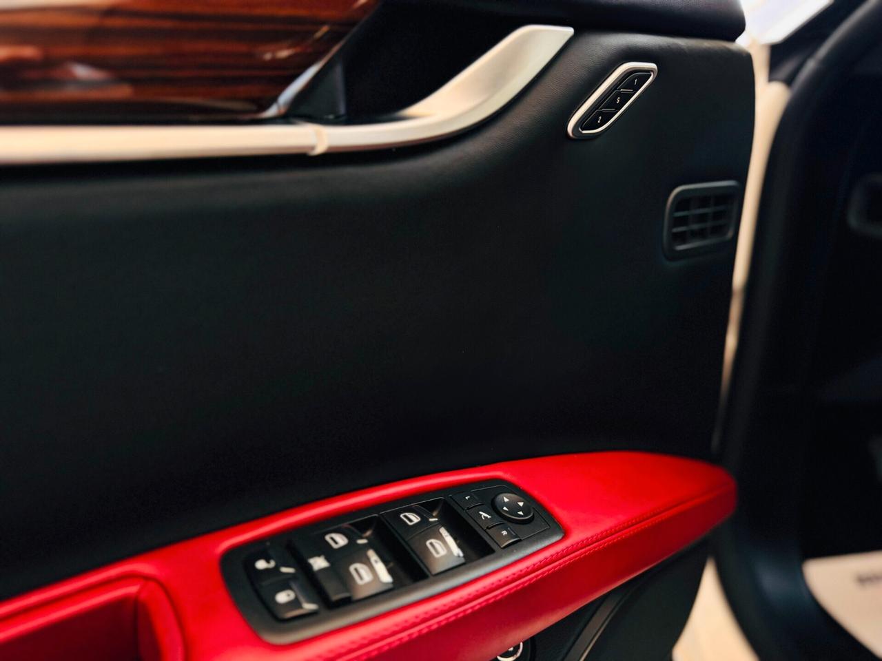 Maserati Ghibli V6 S Q4