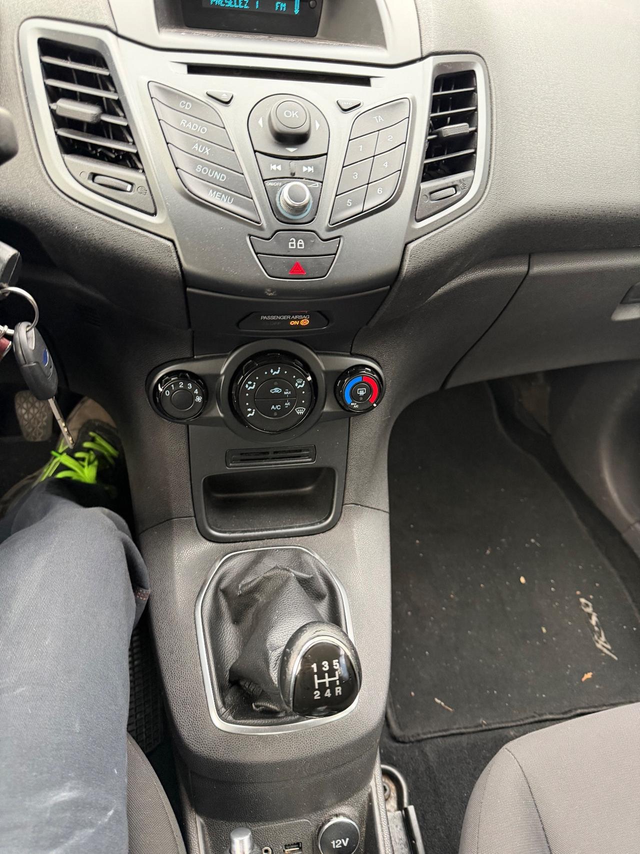 Ford Fiesta 1.2 60CV 5 porte