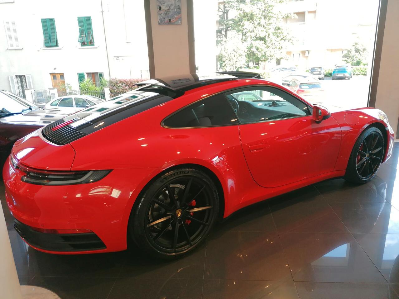 Porsche 911 992 Carrera 2 Coupè