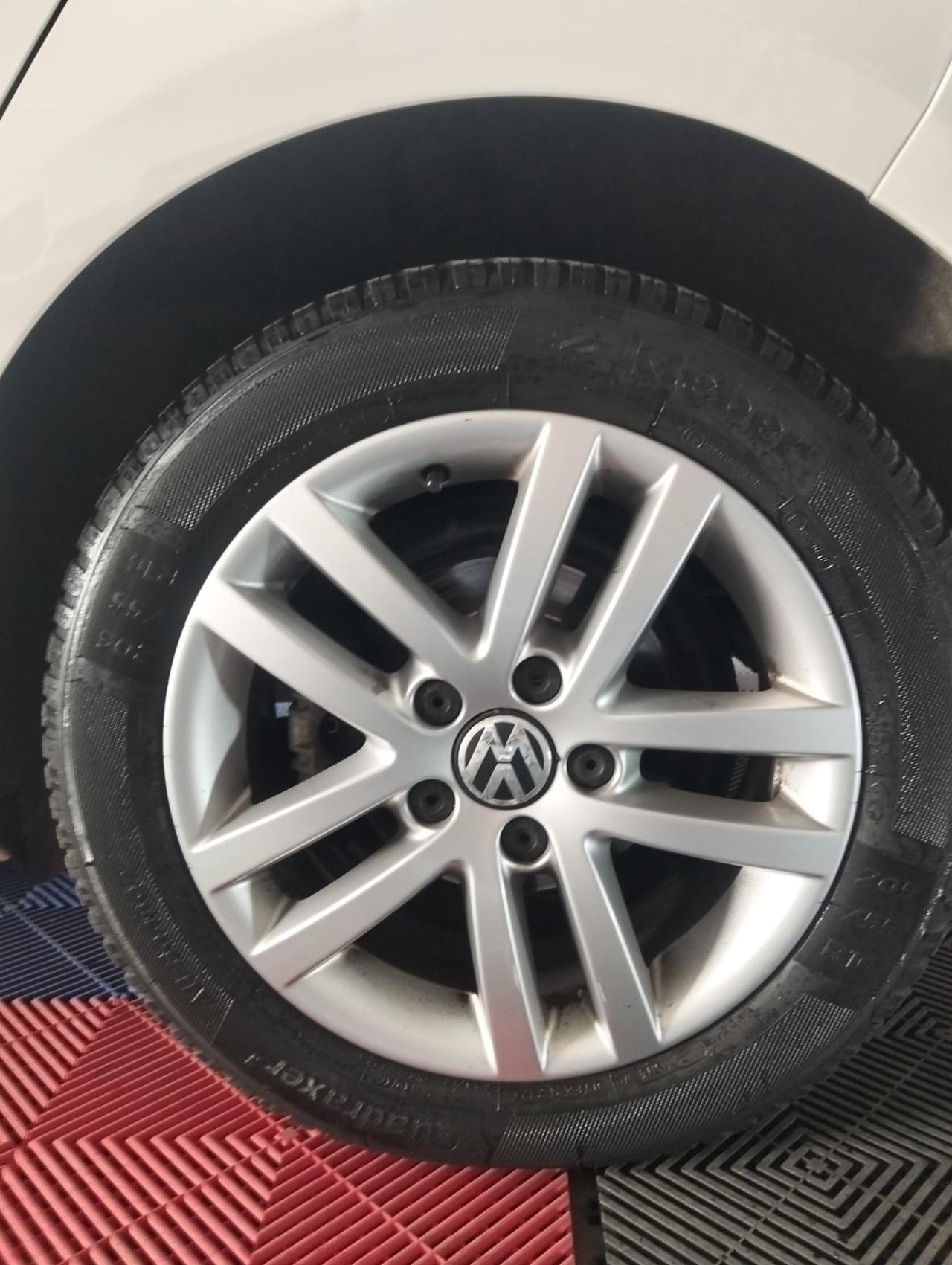 Volkswagen Golf 2.0 TDI 140CV DPF DSG 5p. Highline