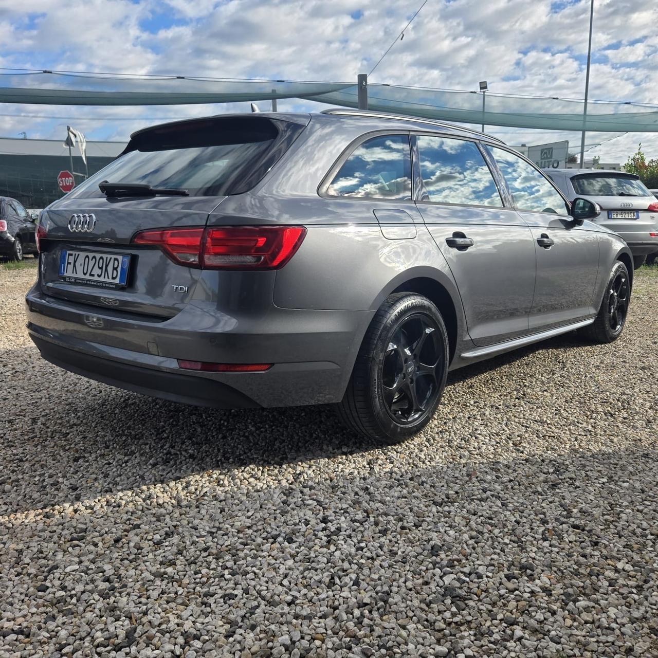 Audi A4 Avant 2.0 TDI 150 CV S tronic Business