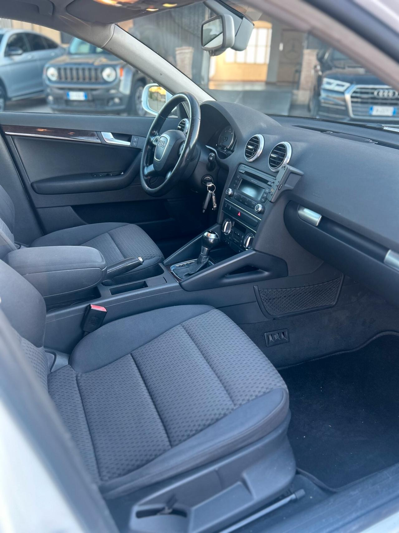 Audi A3 SPB 2.0 TDI 140 cv S tronic Attraction