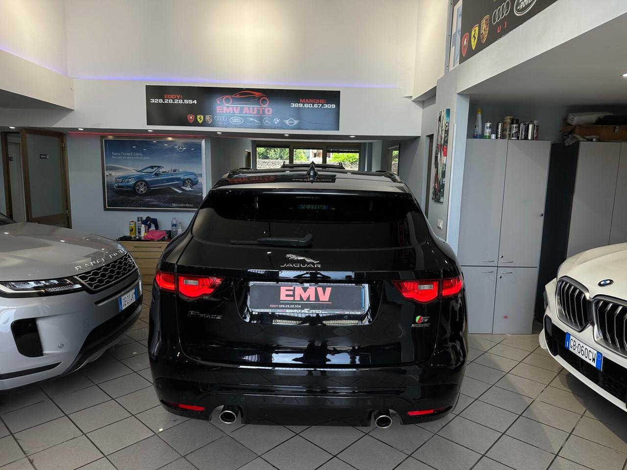 Jaguar F-Pace 3.0 D 300 CV AWD aut. 300 Sport iva esposta