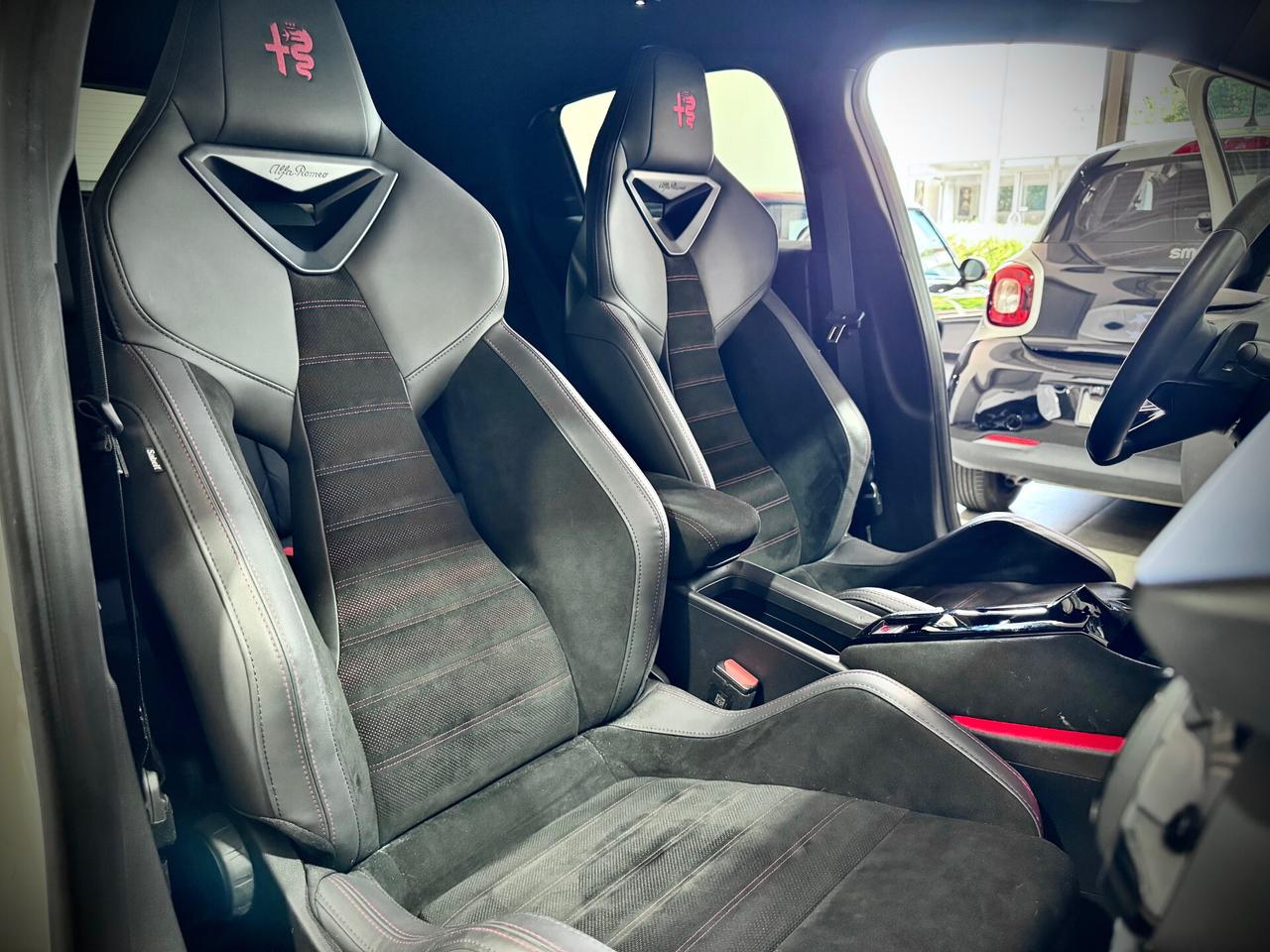 Alfa Romeo Junior 1.2 136 CV Hybrid eDCT6 Speciale