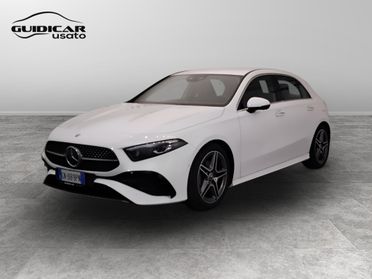 Mercedes-Benz Classe A - W177 2023 - A 180 AMG Line Premium auto
