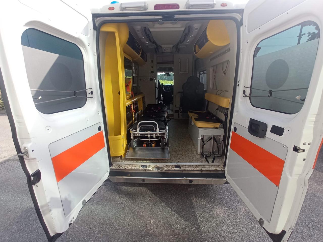 AMBULANZA MOTORE PEUGEOT BOXER