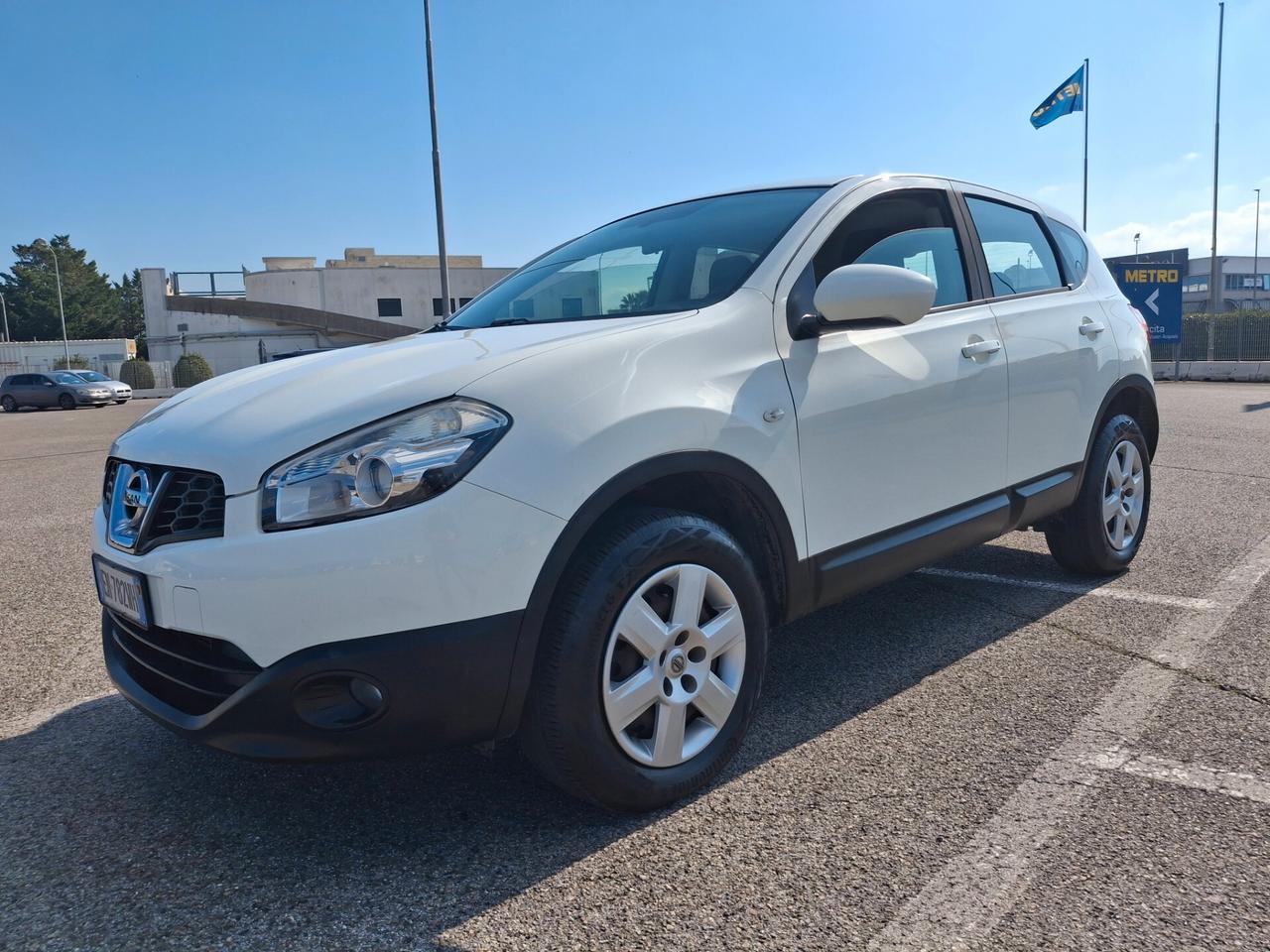 Nissan Qashqai 1.5 dCi Tekna-DIESEL-