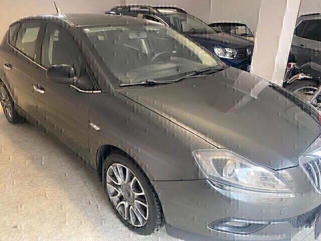 Lancia Delta 1.6 MJT DPF Gold