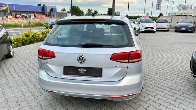 Volkswagen Passat Variant 1.6 TDi 120CV DSG Business
