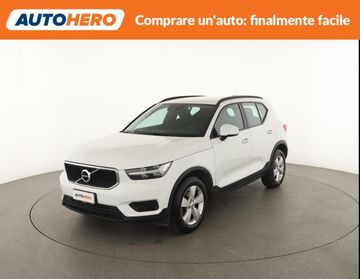 VOLVO XC40 T2 Momentum Core