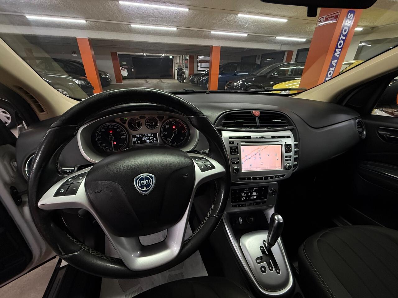 Lancia Delta 1.6 MJT DPF Cambio Automatico - 2013