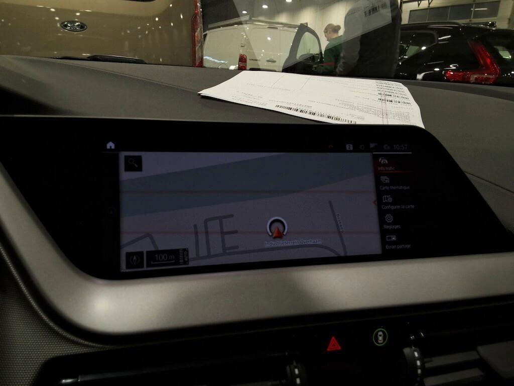 BMW 116i 110CV STEPTRONIC BUSINESS ADVANTAGE ( FARI LED - BMW DIGITAL COCKPIT - NAVI - CRUISE - PDC )