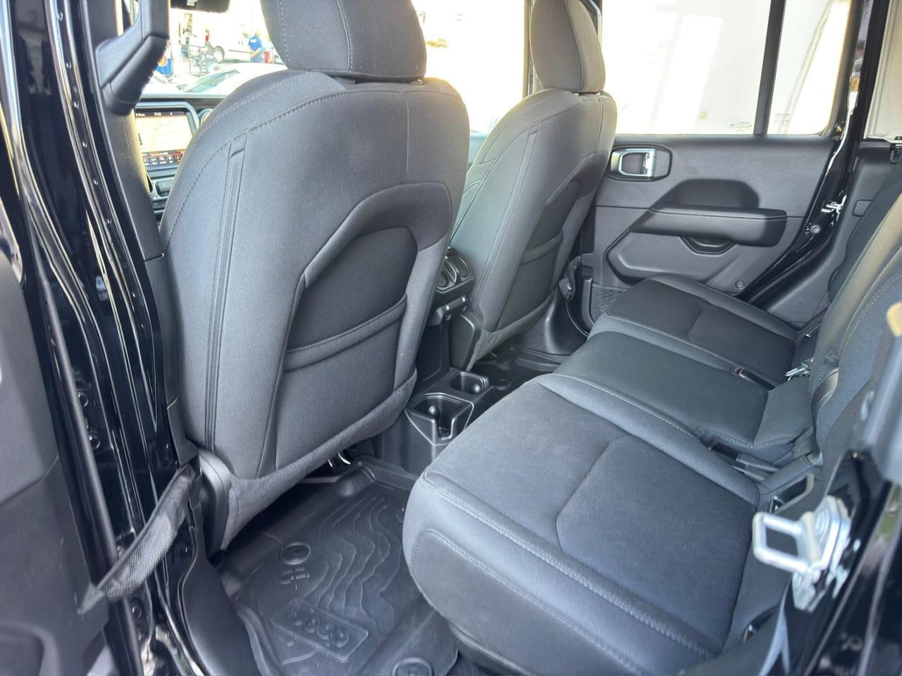 Jeep Gladiator 3.0 Diesel V6 Overland 25.000km