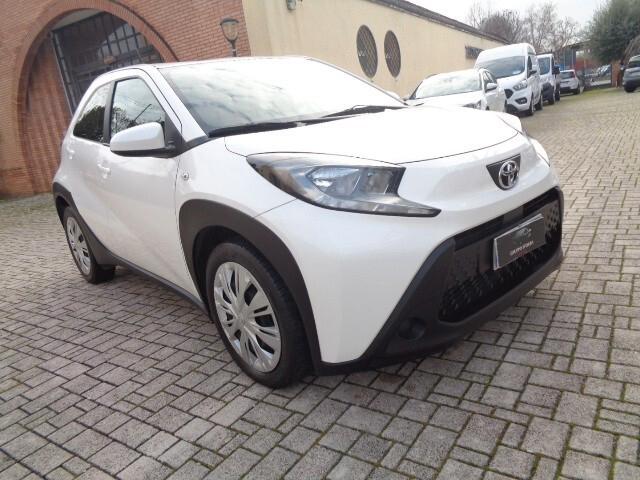 Toyota Aygo X 1.0 VVT-i 72 CV 5 porte Active S-CVT AUTOMATICA NO VINCOLO DI FINANZIAMENTO