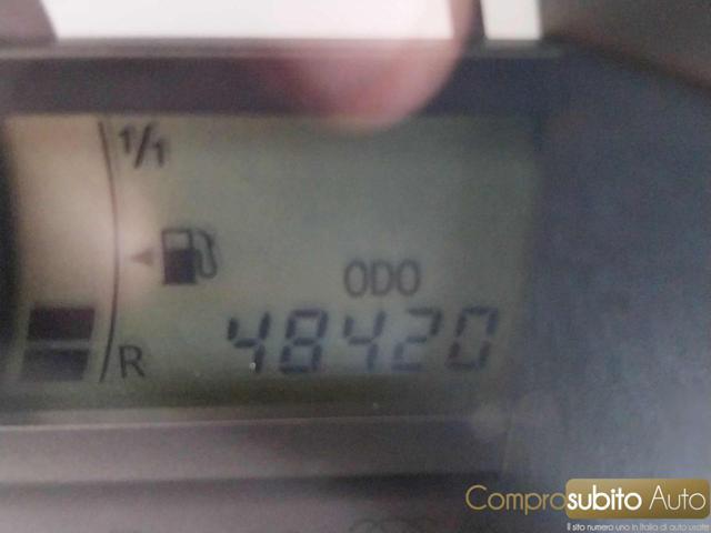 PEUGEOT 107 1.0 68CV 3p. (Garanzia 12 Mesi)