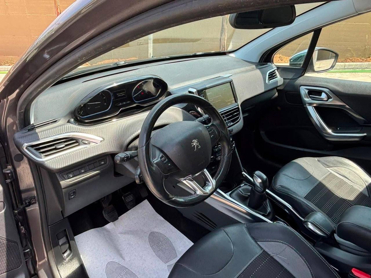 Peugeot 2008 1.6 e-HDi 92 CV Stop&Start Allure