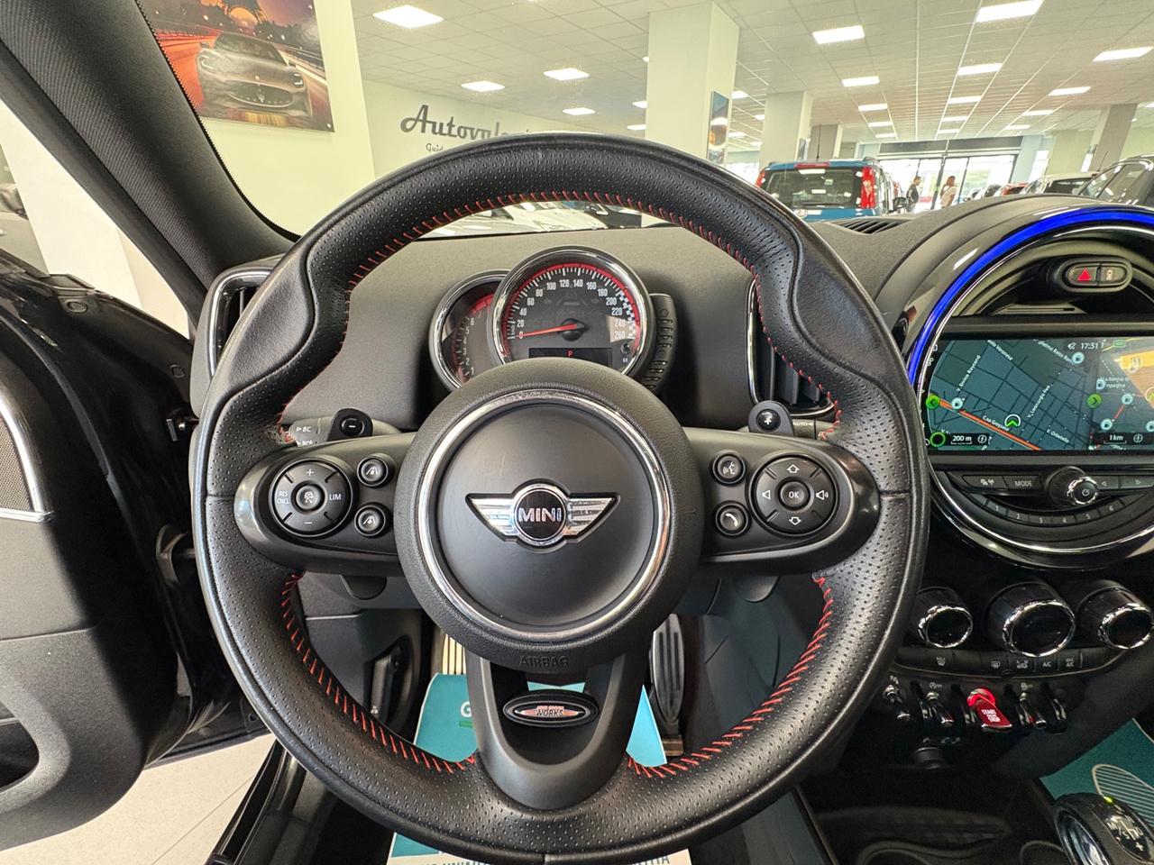 Mini Countryman ALL4 2.0 benzina 231cv 2017 TETTO