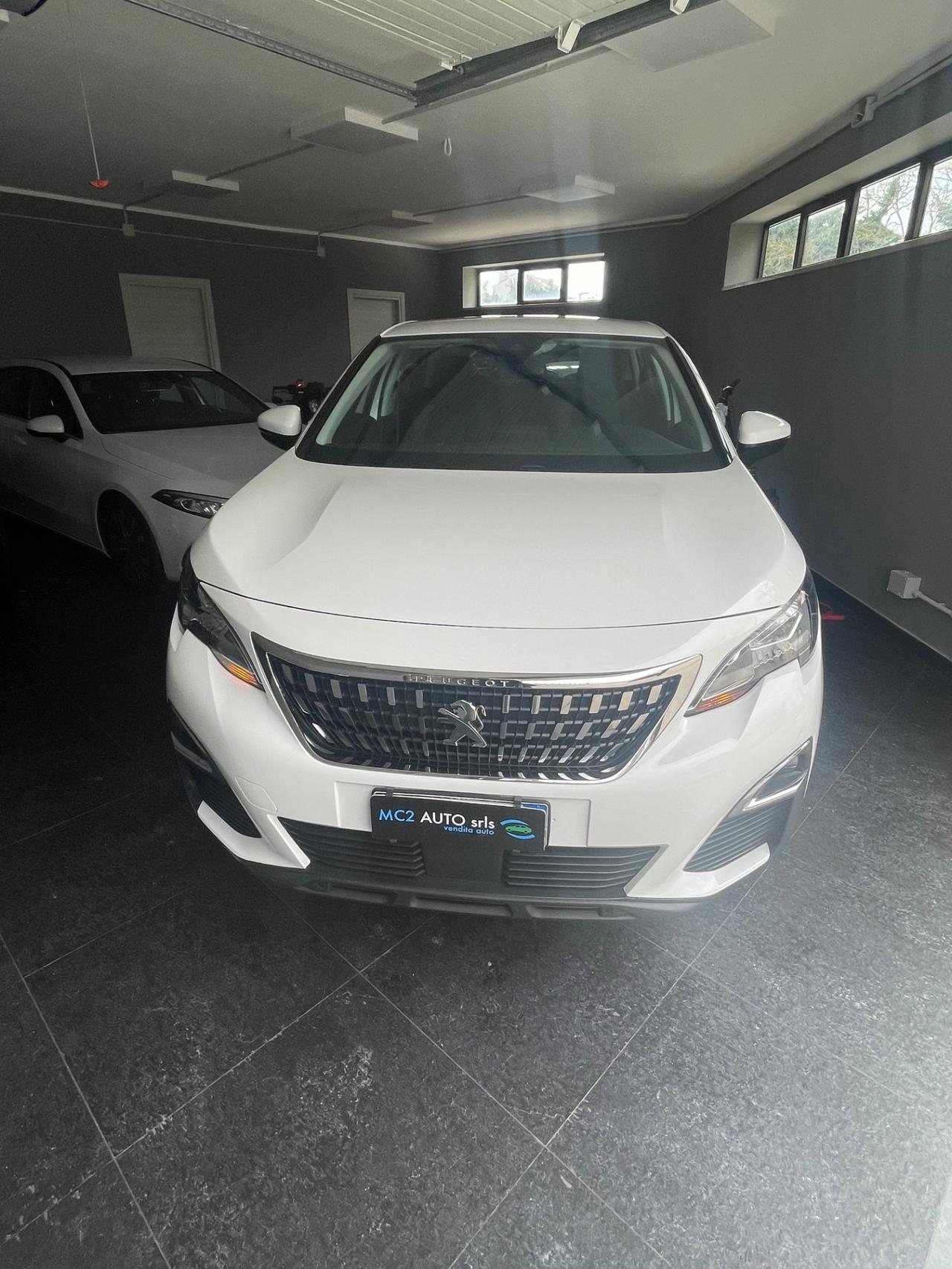 Peugeot 3008 BlueHDi 130 S&S Business