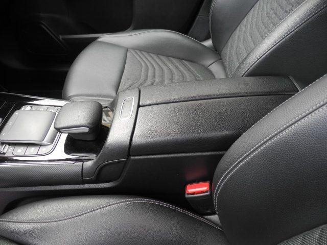 MERCEDES-BENZ GLB 200 d 4Matic Business Extra autom. -7 POSTI- IVA Detr.