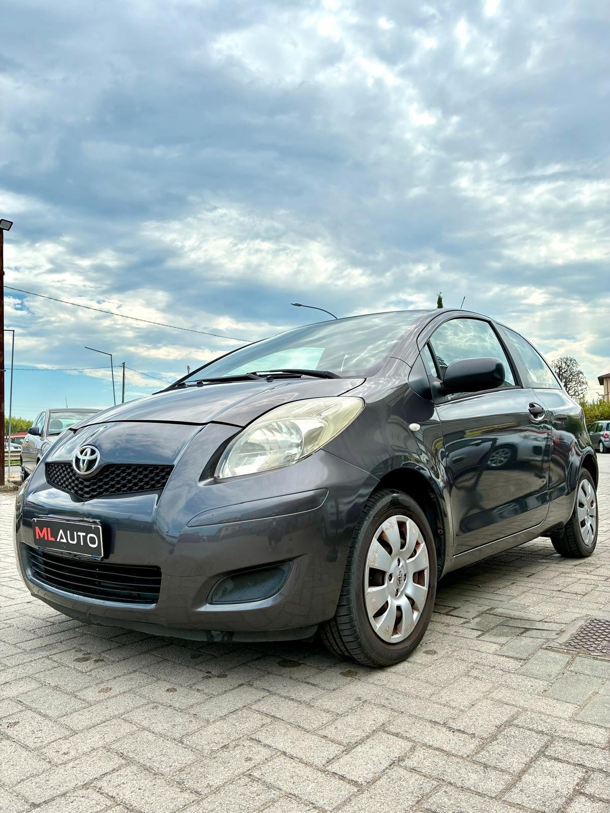 Toyota Yaris 1.0 3 porte Now - OK NEOPATENTATO
