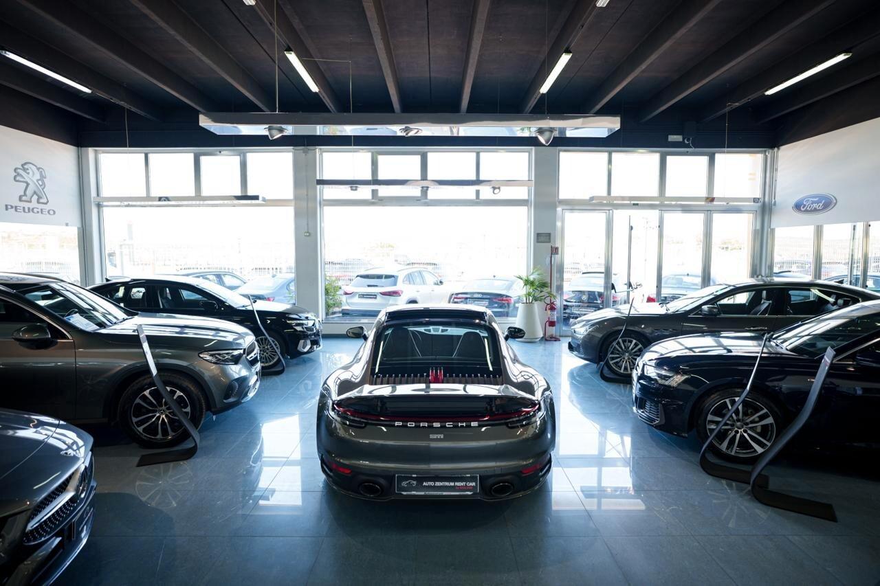 Porsche 911 Carrera