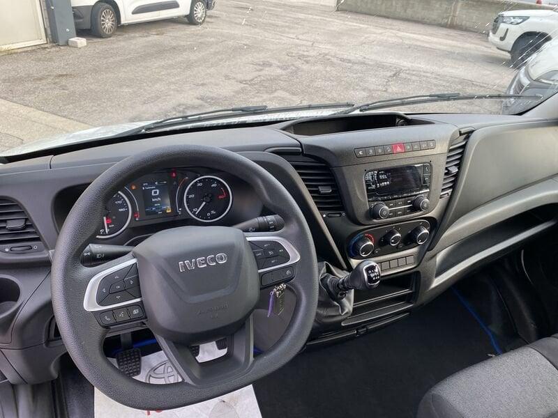 Iveco Daily Daily 35S12 2.3 HPT PC Cabinato