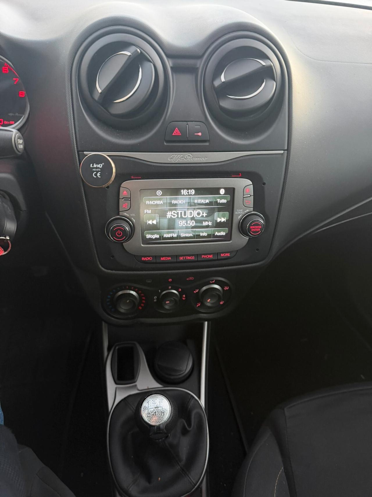 Alfa Romeo MiTo 1.4 78 CV 8V S&S Distinctive