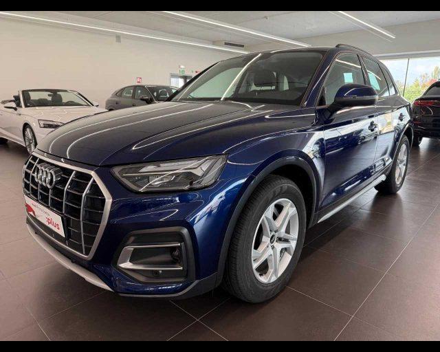 AUDI Q5 35 TDI S tronic Business Advanced