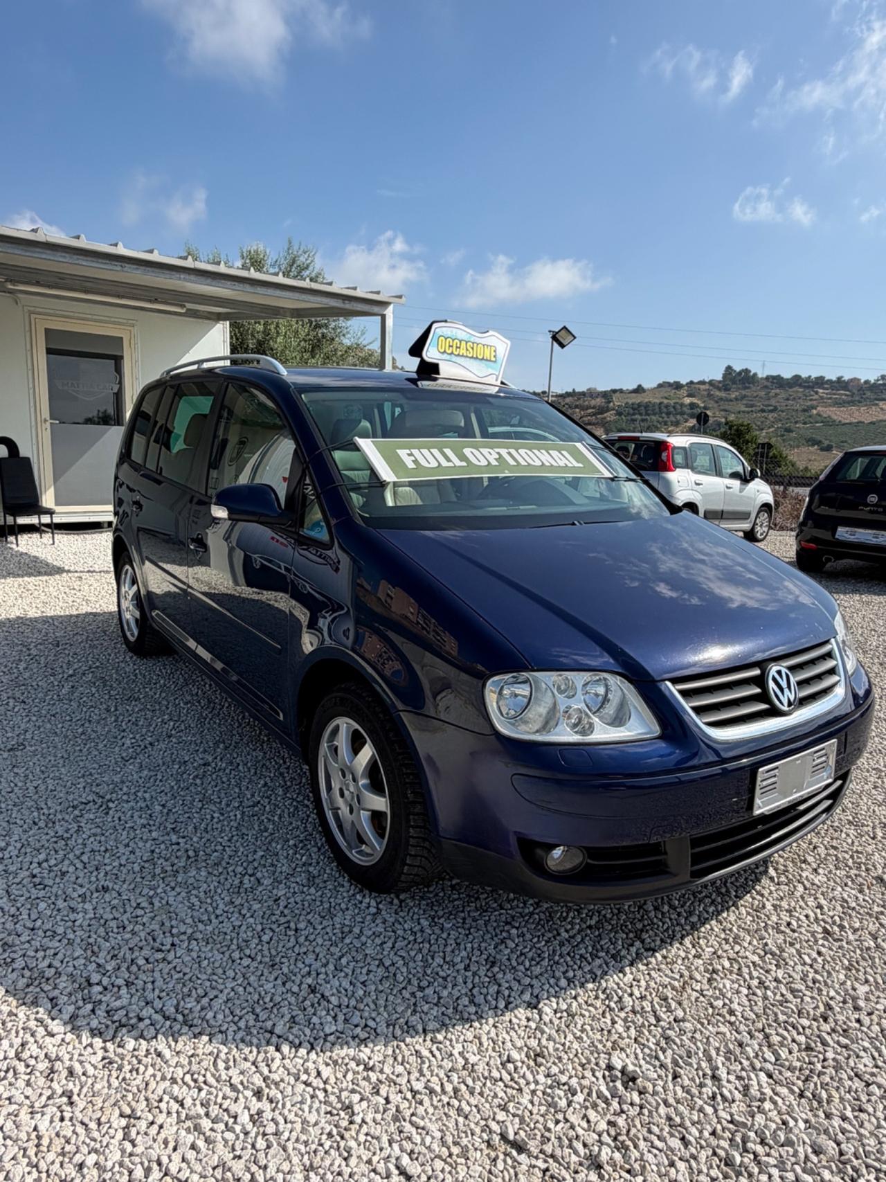 Volkswagen Touran 2.0 16V TDI Highline