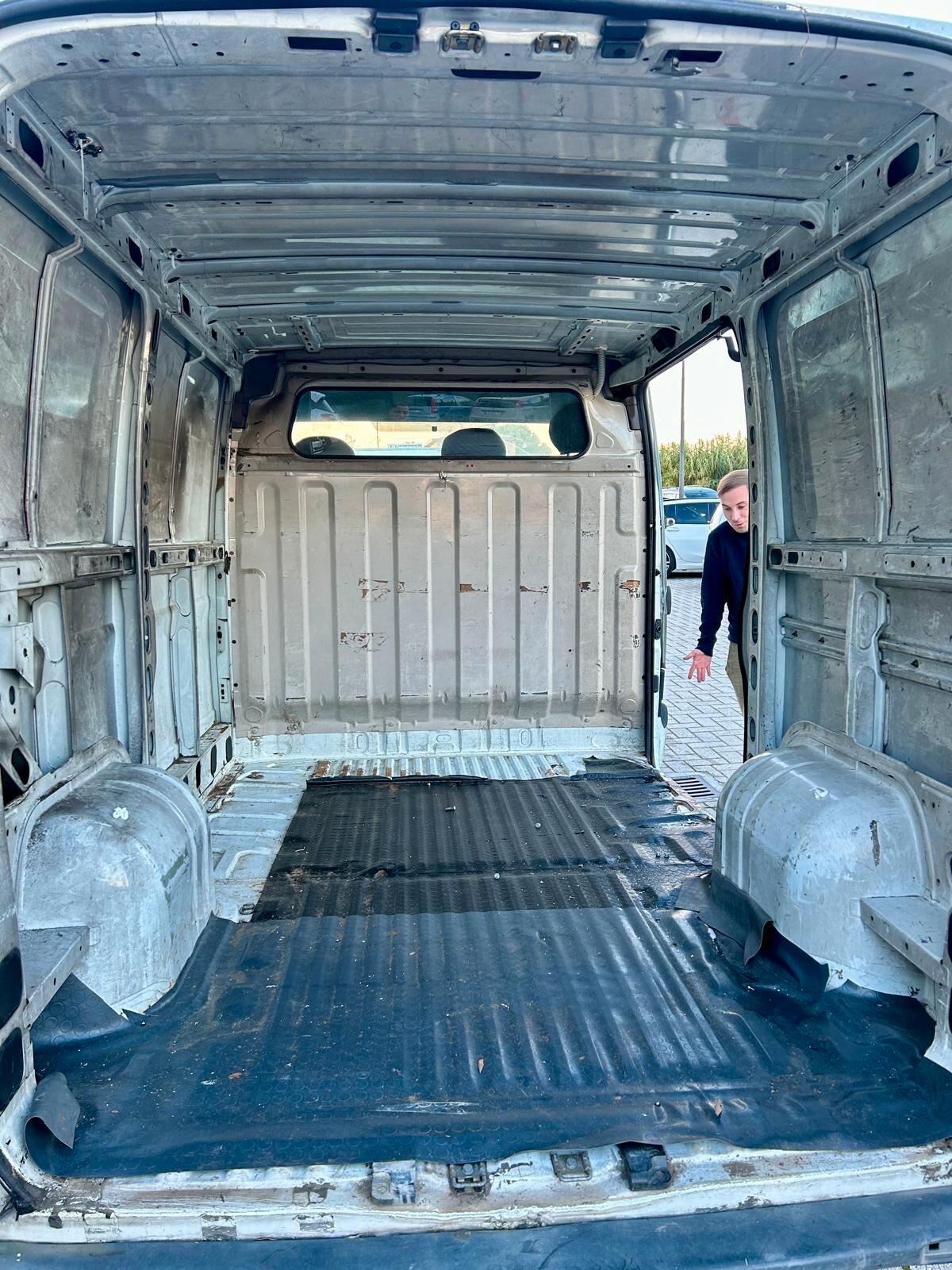 Renault Master T28 1.9 dTi PC Furgone