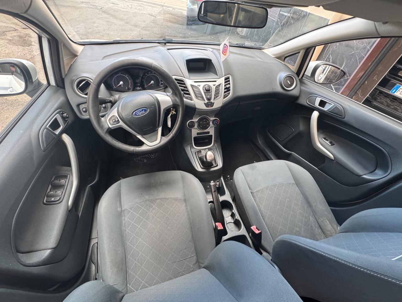 Ford Fiesta 1.4 TDCi 5p. Titanium