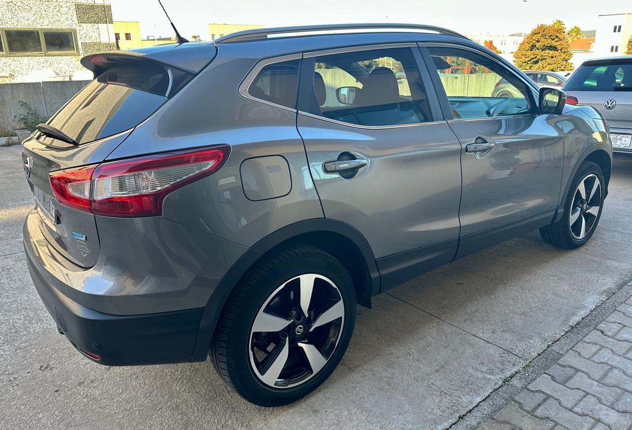 Nissan Qashqai 1.5 dCi N-Connecta