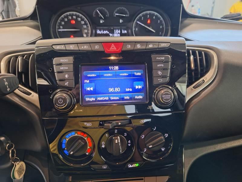 Lancia Ypsilon 5 Porte Ypsilon 1.0 firefly hybrid Gold s&s 70cv