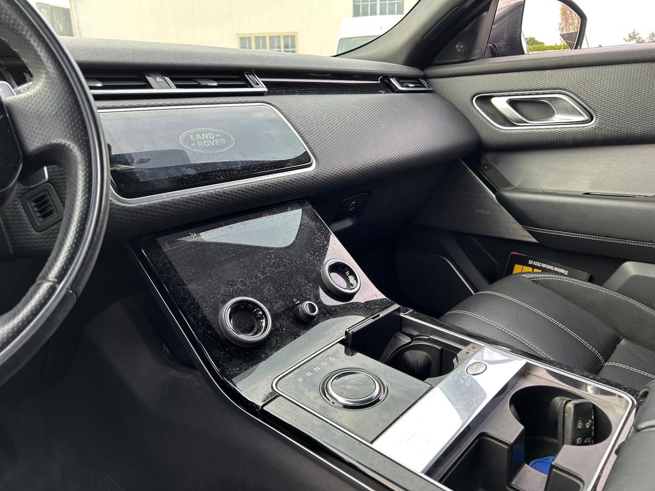 Land Rover Range Rover Velar 2.0D I4 240 CV