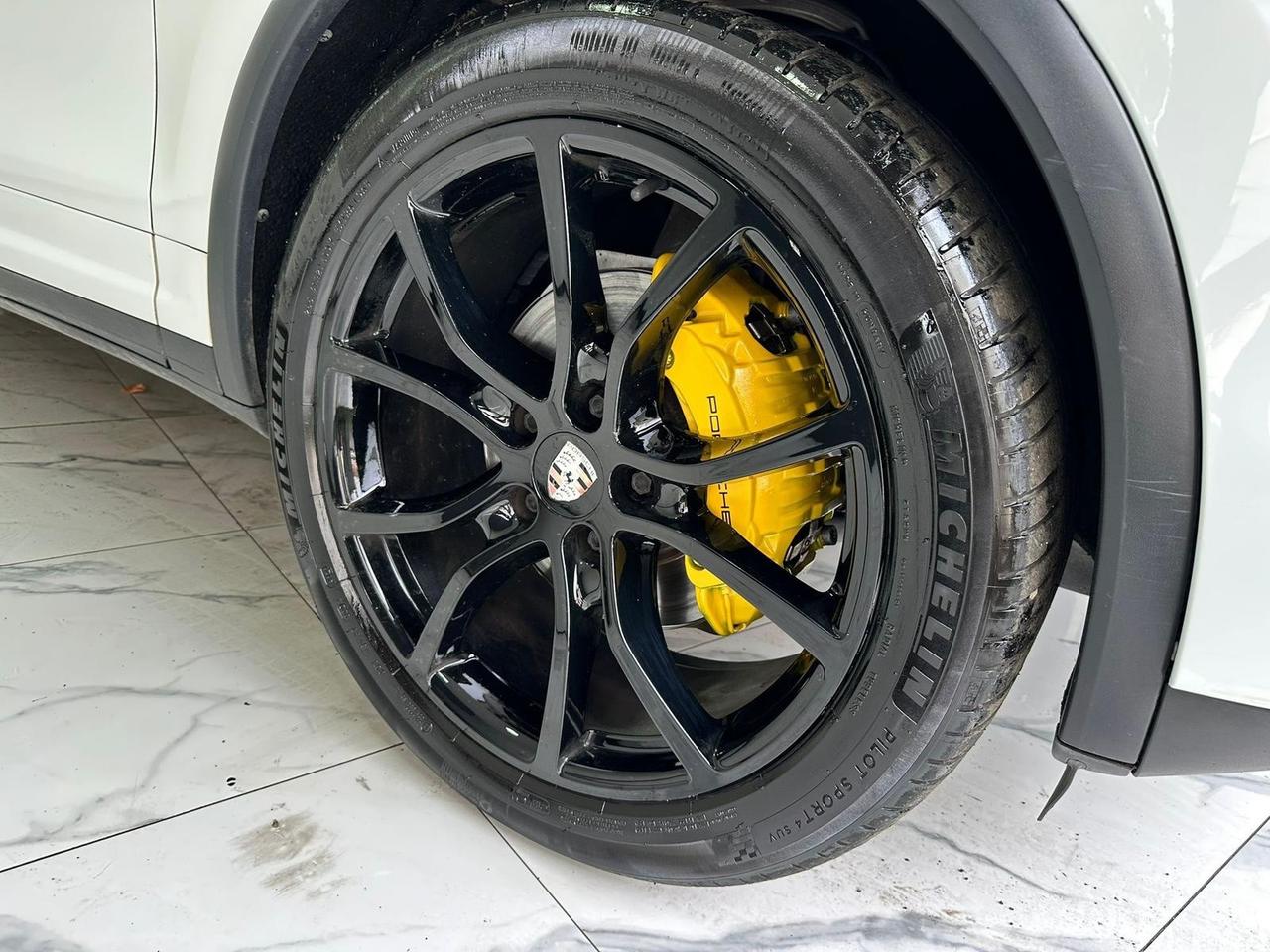 Porsche Cayenne 3.0 Diesel-TIPTRONIC-GARANTITO-2012