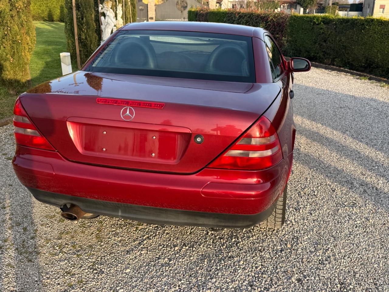 Mercedes-benz SLK 200 cat