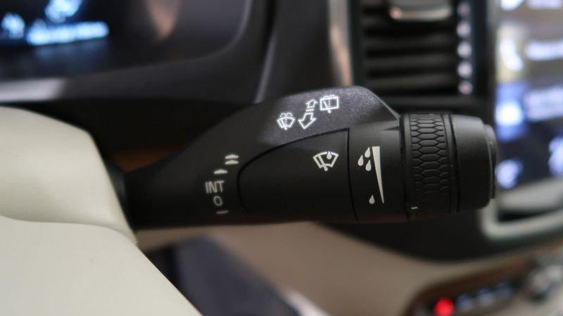 Volvo XC90 Plug-In Hybrid T8 AWD Plug-in 7p R. Inscr. Expr.